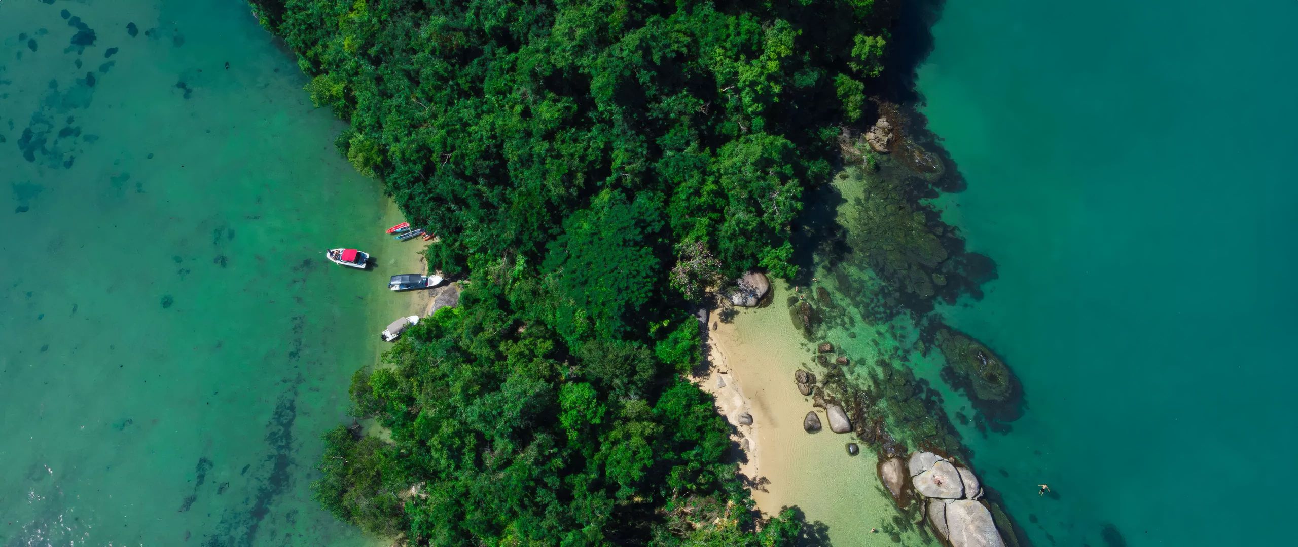 Ilha da Cotia - Roteiro Sul passeio de lancha Paraty